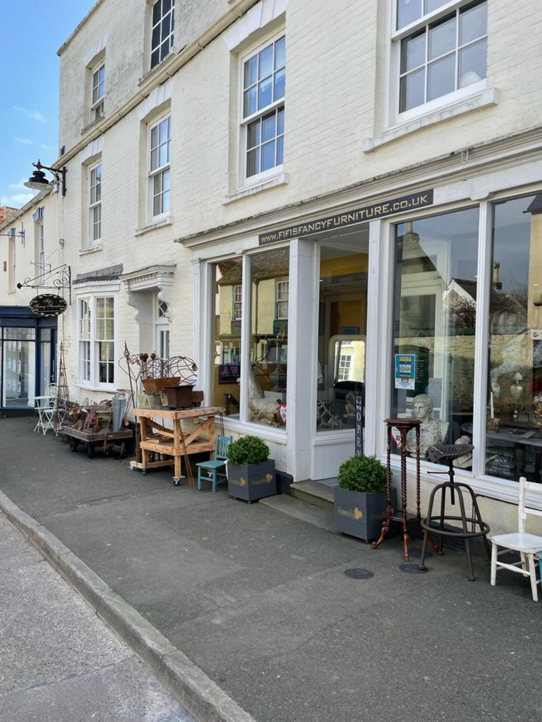 Fifis Furniture shop Wotton under Edge in spring